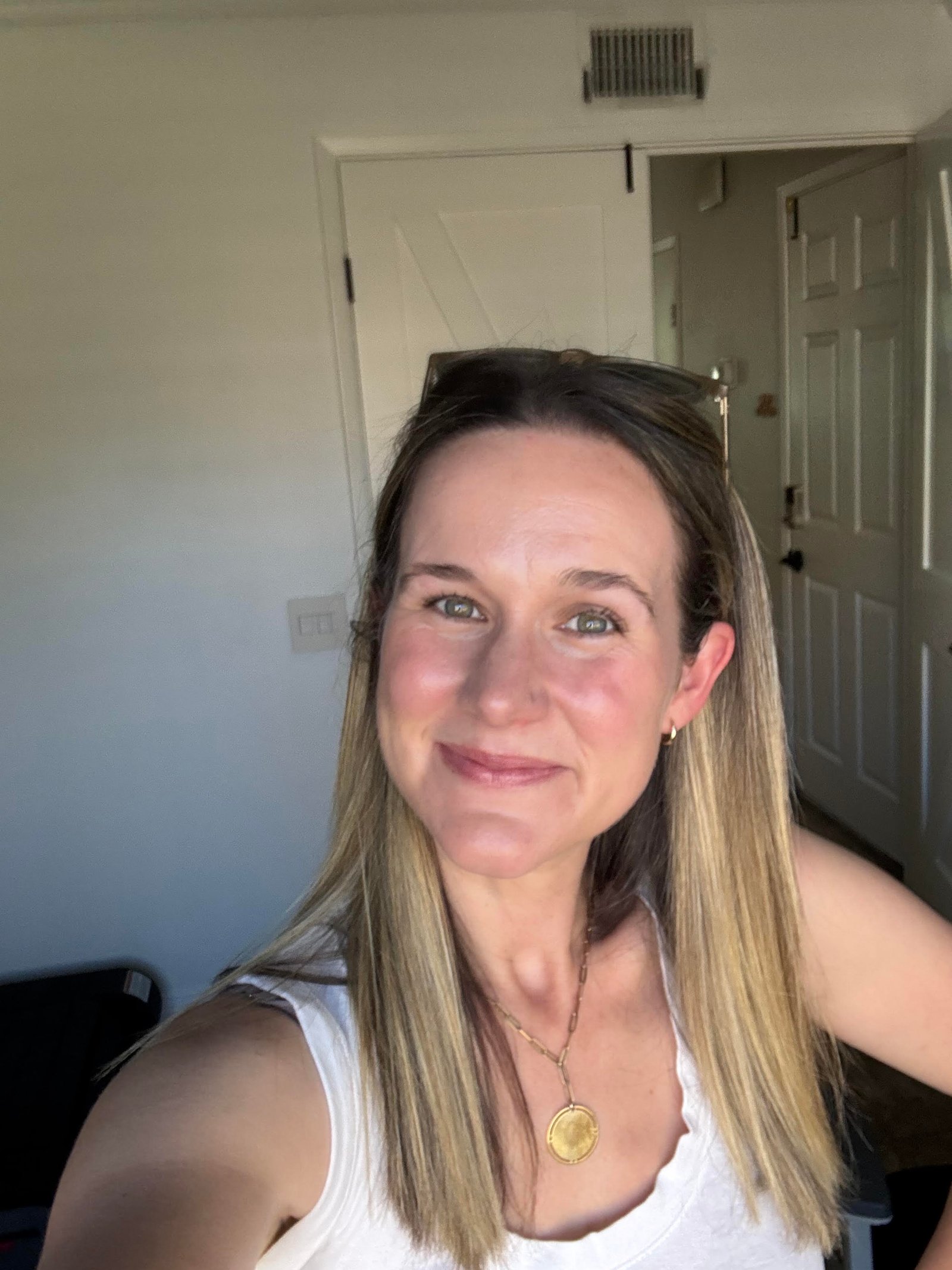 Brittany, founder of Prompted Mom